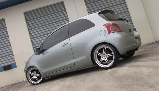 18 inch rims toyota yaris #2